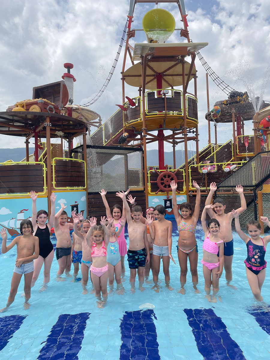 Children at the swimming campus